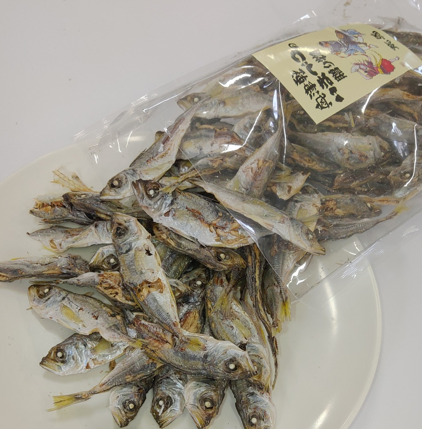 
沢田海山加工「アジ煮干し」
